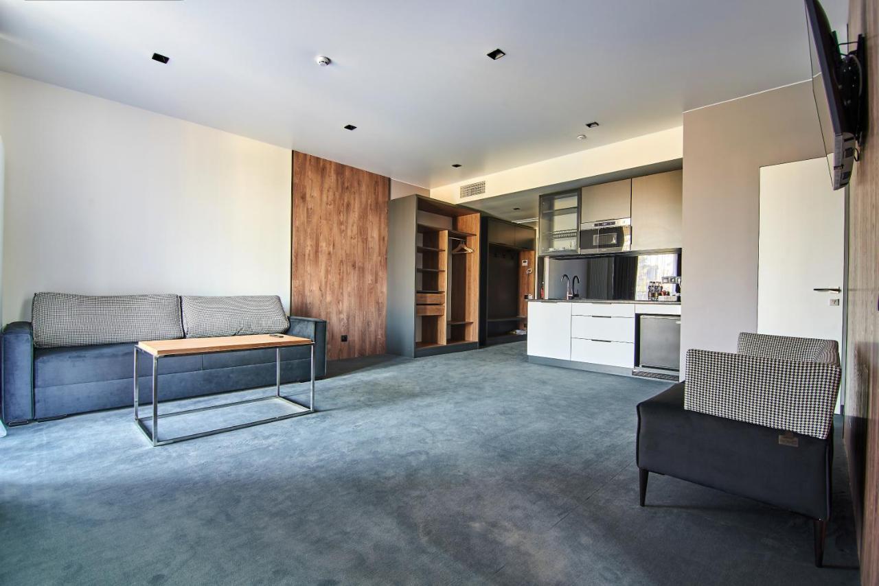 Fomich Residence バコヴェル エクステリア 写真